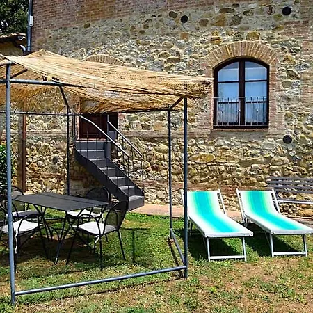 Le Rocche Di Valiano Apartahotel 4*